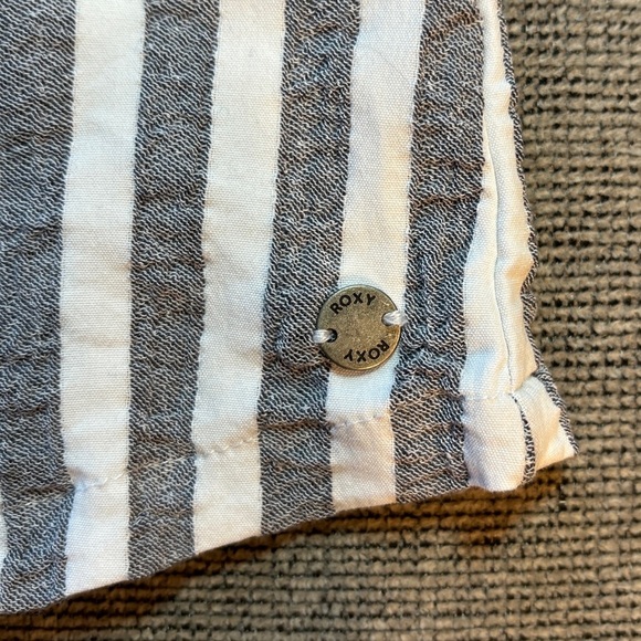 Roxy Blind Dreams Faux Wrap Striped Bell Sleeve Dress Size Small Woman’s/Juniors - Picture 11 of 16